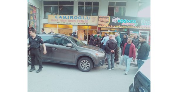 Yol verme kavgası: 1 yaralı