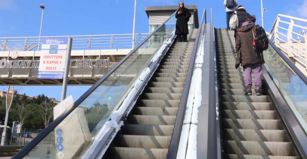 Yürüyen merdivenler donmaya karşı 7/24 çalışacak