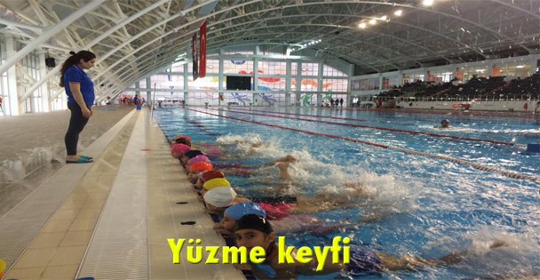 Yüzme keyfi